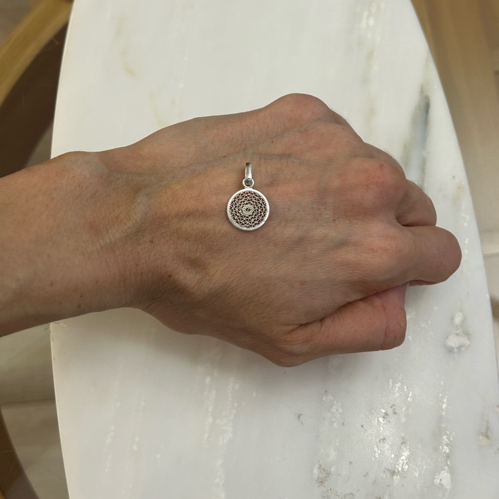 925 Sterling Silver Round Pendant